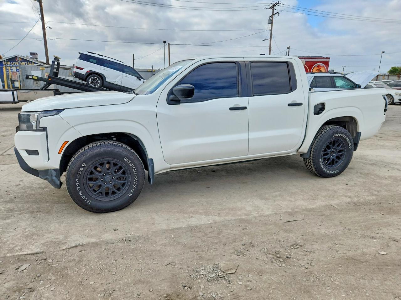 2023 Nissan FRONTIER, weiß, 91.317 km, Import USA — Foto 1