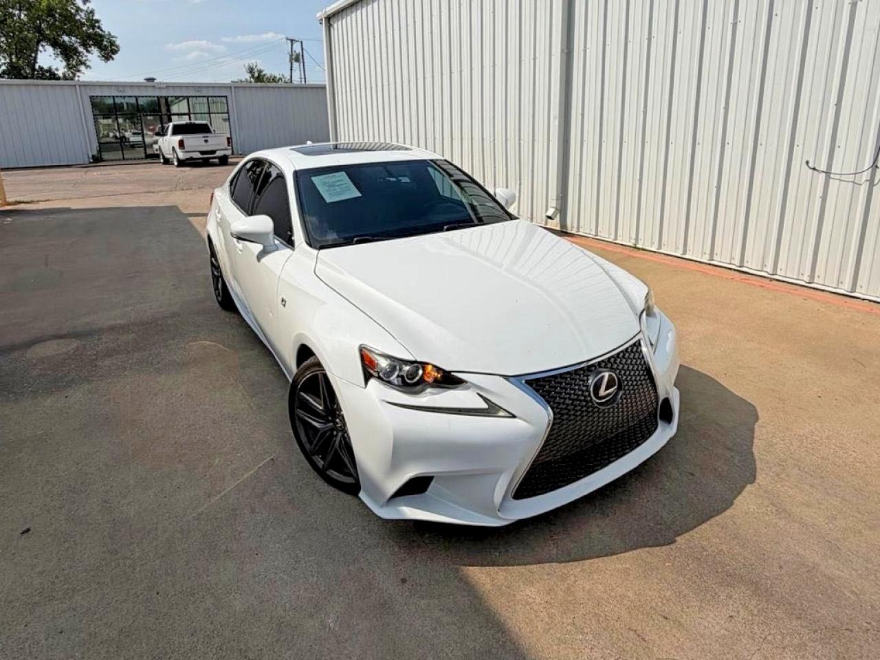 2015 Lexus IS 250, weiß, 363.241 km, Import USA — Foto 1 2015 Lexus IS 250, weiß, 363.241 km, Import USA — Foto 1