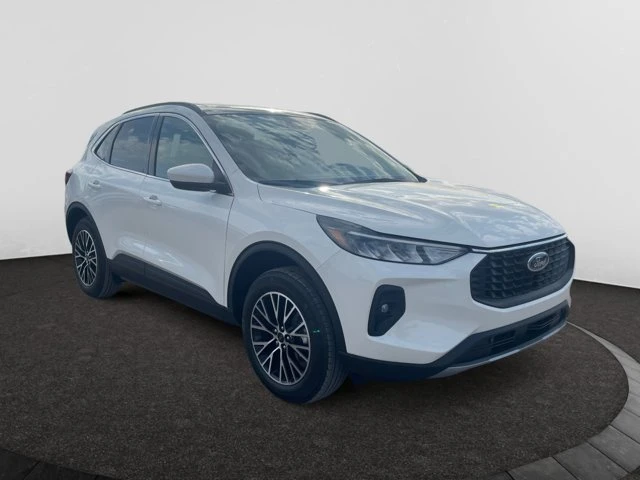 2025 Ford Escape PHEV, weiß, 10 km, Import Kanada — Foto 7 z 20