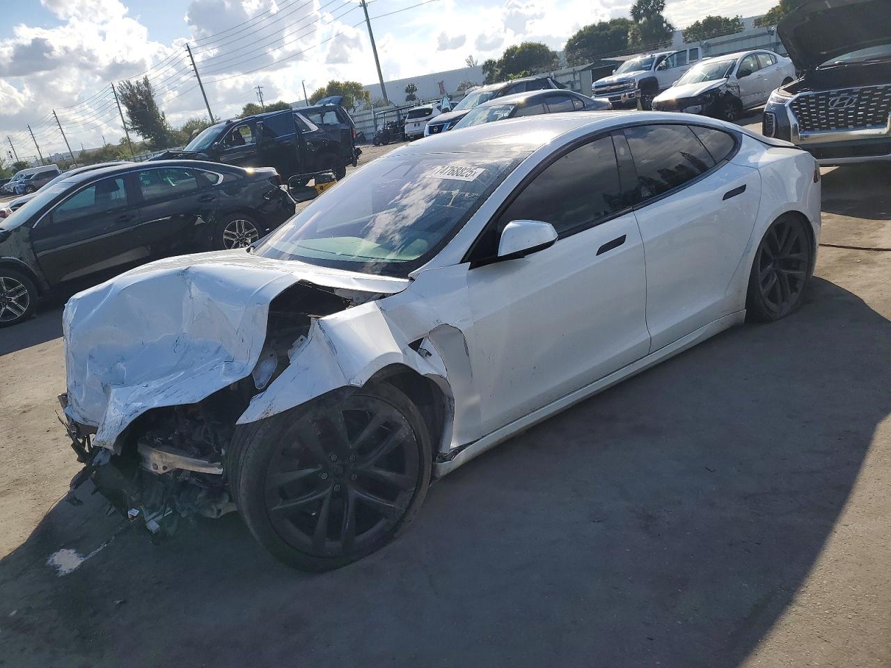 2021 Tesla MODEL S, weiß, Import USA — Foto 1