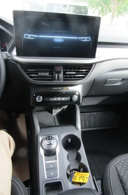 2025 Ford Escape Active, 2.697 km, Import Kanada — Foto 2 z 5