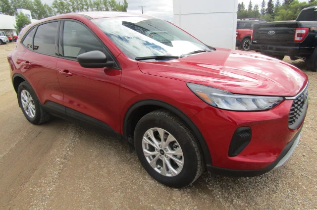 2025 Ford Escape Active, 2.697 km, Import Kanada — Foto 4 z 5