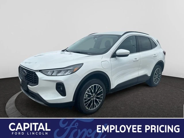 2026 Ford Escape PHEV, weiß, 3 km, Import Kanada — Foto 1