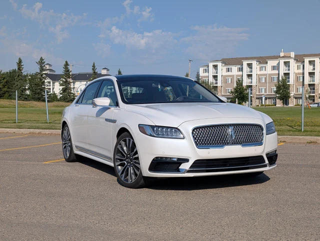 2018 Lincoln Continental Reserve, weiß, 68.000 km, Import Kanada — Foto 1