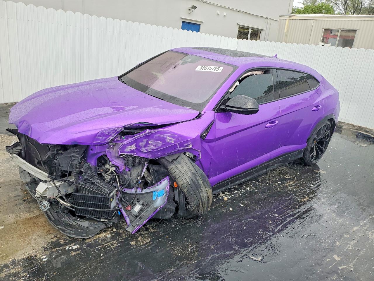 2022 Lamborghini URUS, violett, 87.627 km, Import USA — Foto 1
