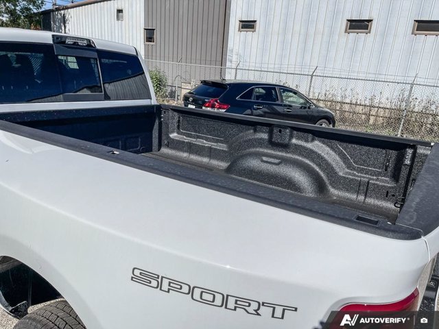 2027 RAM 3500 Big Horn, weiß, 1 km, Import Kanada — Foto 13 z 20