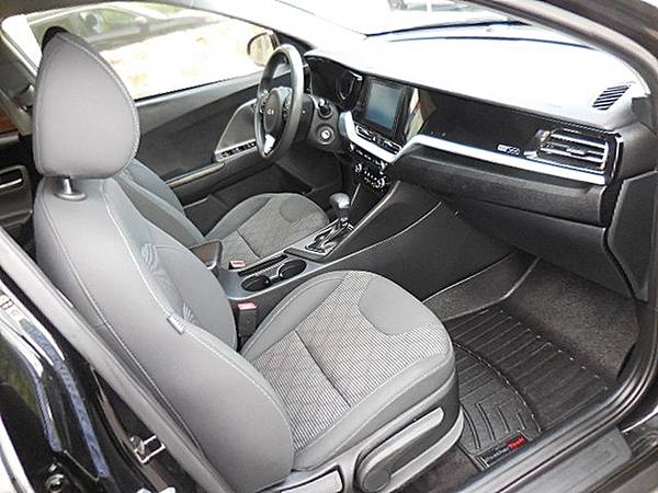 2022 Kia, Import USA — Foto 10 z 12
