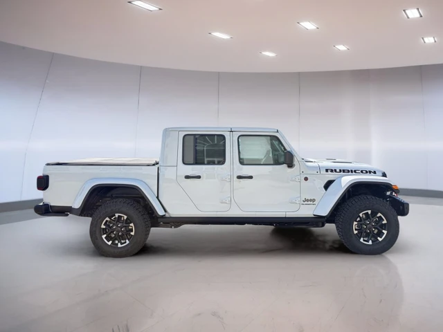 2026 Jeep Gladiator Rubicon, weiß, 1 km, Import Kanada — Foto 5 z 5