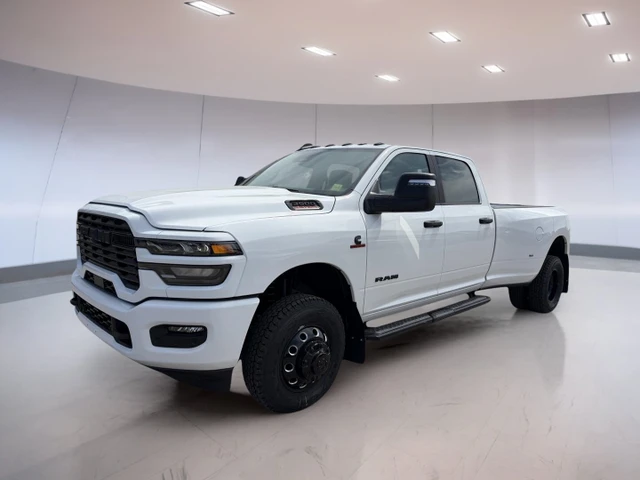 2026 RAM 3500 Big Horn, weiß, 1 km, Import Kanada — Foto 1 z 5 2026 RAM 3500 Big Horn, weiß, 1 km, Import Kanada — Foto 1 z 5