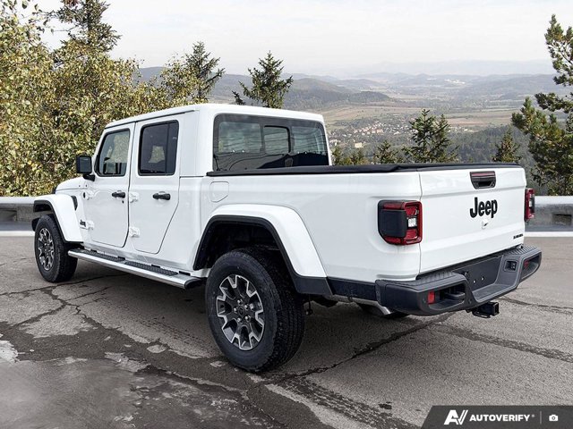 2026 Jeep Gladiator Nighthawk, 25 km, Import Kanada — Foto 4 z 20