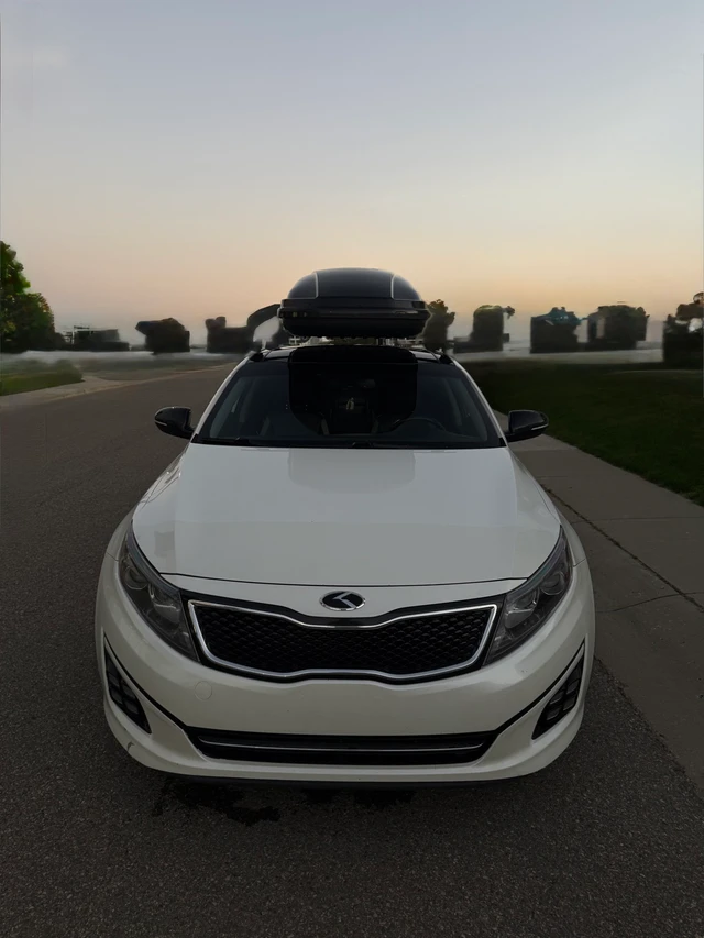 2015 Kia Optima, 175.000 km, Import Kanada — Foto 1 z 5 2015 Kia Optima, 175.000 km, Import Kanada — Foto 1 z 5