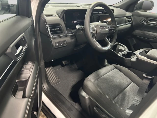 2027 GMC Terrain AWD Elevation, weiß, 7 km, Import Kanada — Foto 12 z 20