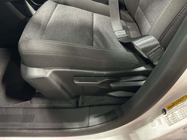 2027 GMC Terrain AWD Elevation, weiß, 7 km, Import Kanada — Foto 14 z 20