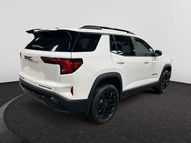 2027 GMC Terrain AWD Elevation, weiß, 7 km, Import Kanada — Foto 5 z 20