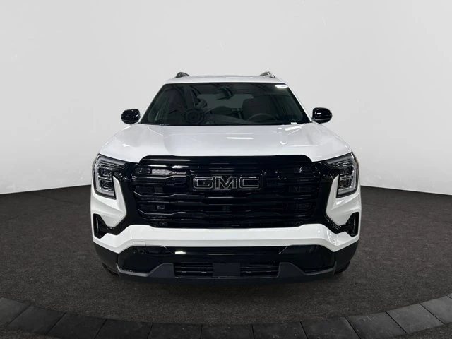 2027 GMC Terrain AWD Elevation, weiß, 7 km, Import Kanada — Foto 8 z 20