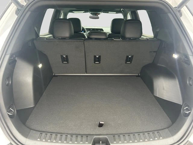2027 GMC Terrain AWD Elevation, weiß, 7 km, Import Kanada — Foto 10 z 20