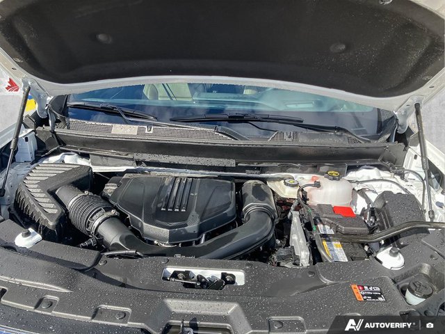 2027 GMC Acadia Denali Ultimate, weiß, 15 km, Import Kanada — Foto 14 z 20