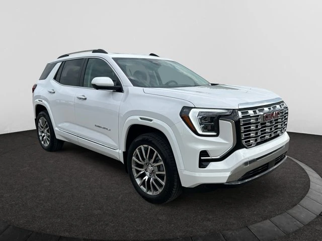 2027 GMC Terrain AWD Denali, weiß, 6 km, Import Kanada — Foto 7 z 20