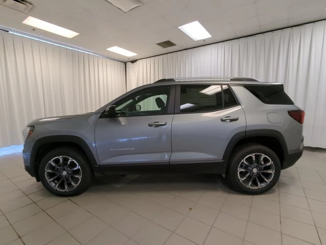 2027 GMC Terrain AWD Elevation, grau, 7 km, Import Kanada — Foto 5 z 5