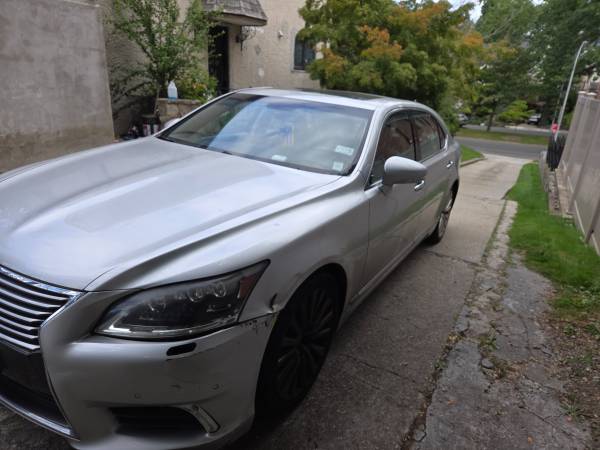 2014 Lexus, Import USA — Foto 4 z 5