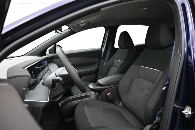 2026 Nissan Leaf S+, blau, 37 km, Import Kanada — Foto 16 z 20
