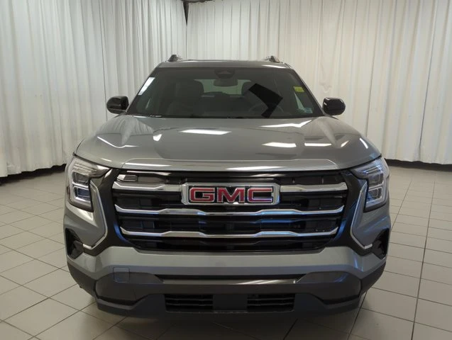 2027 GMC Terrain AWD Elevation, grau, 7 km, Import Kanada — Foto 3 z 5