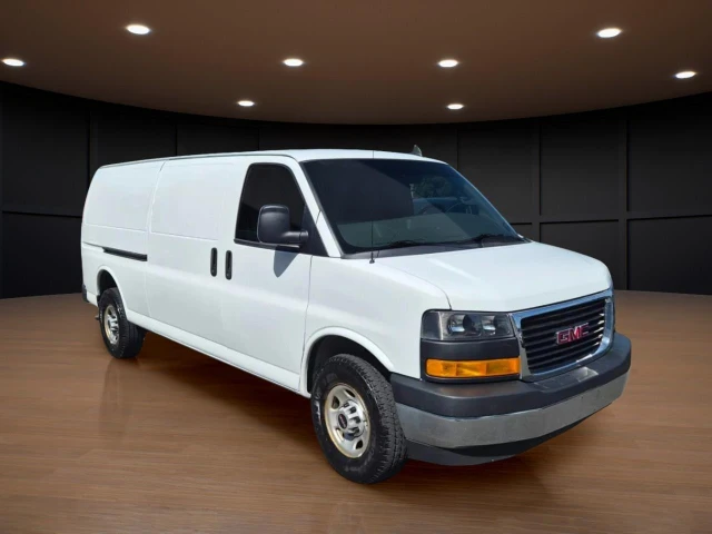2022 GMC Savana Work, weiß, 72.770 km, Import Kanada — Foto 3 z 13