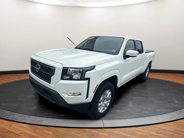 2022 Nissan Frontier SV, weiß, 70.048 km, Import Kanada — Foto 1