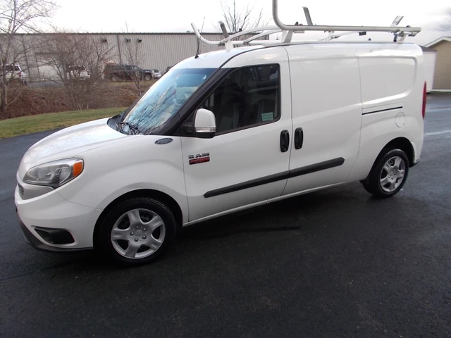 2021 RAM Promaster City SLT, 160.000 km, Import Kanada — Foto 1 | AMECAR 2021 RAM Promaster City SLT, 160.000 km, Import Kanada — Foto 1