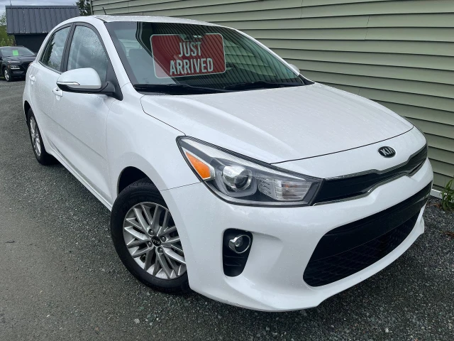 2018 Kia Rio EX, weiß, 162.000 km, Import Kanada — Foto 1 z 8 2018 Kia Rio EX, weiß, 162.000 km, Import Kanada — Foto 1 z 8