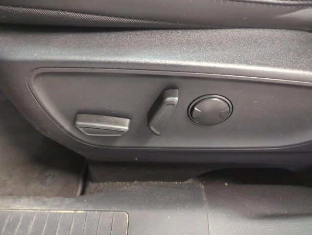 2025 Ford Escape ST-Line, grau, 3.710 km, Import Kanada — Foto 12 z 20