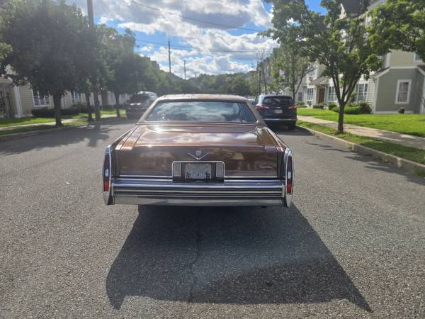 Cadillac, Import USA — Foto 4 z 12