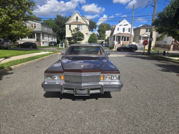 Cadillac, Import USA — Foto 8 z 12