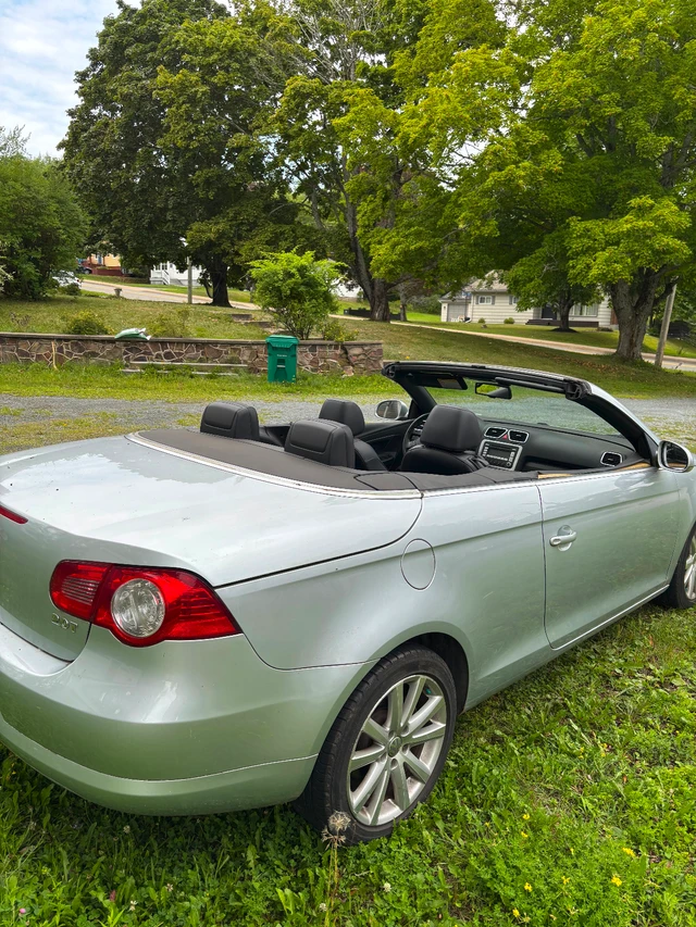 2008 Volkswagen Eos, silber, 185.000 km, Import Kanada — Foto 1