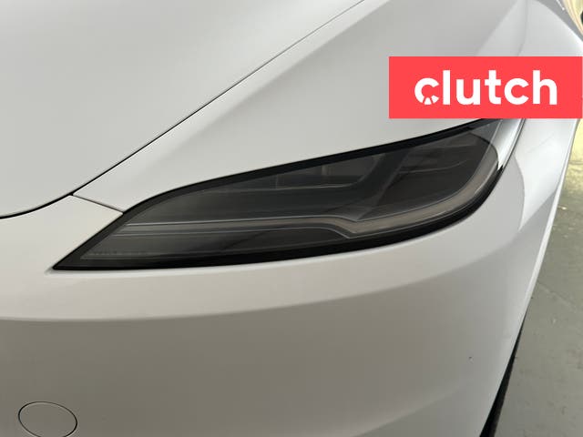 2024 Tesla Model 3 Standard Range Plus, weiß, 34.128 km, Import Kanada — Foto 9 z 20