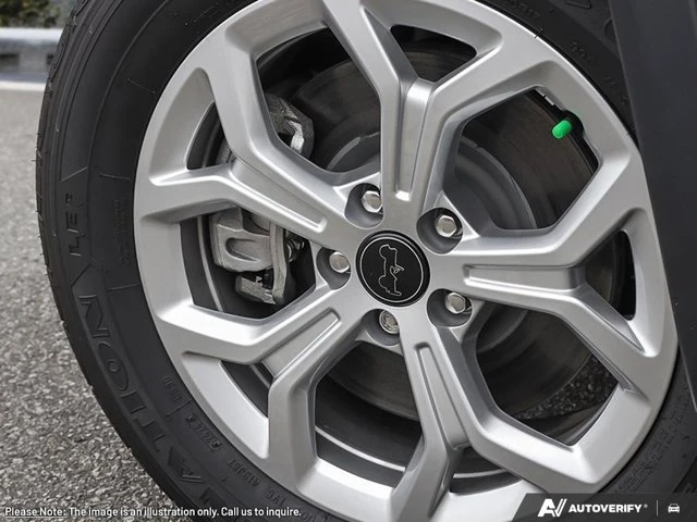 2026 Jeep Compass North, weiß, 5 km, Import Kanada — Foto 9 z 20