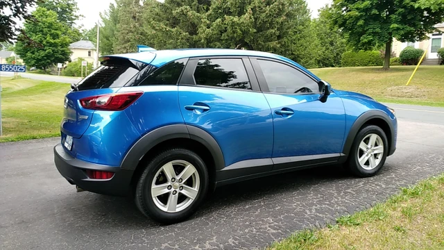 2017 Mazda Cx3 GX, blau, 123.999 km, Import Kanada — Foto 3 z 4