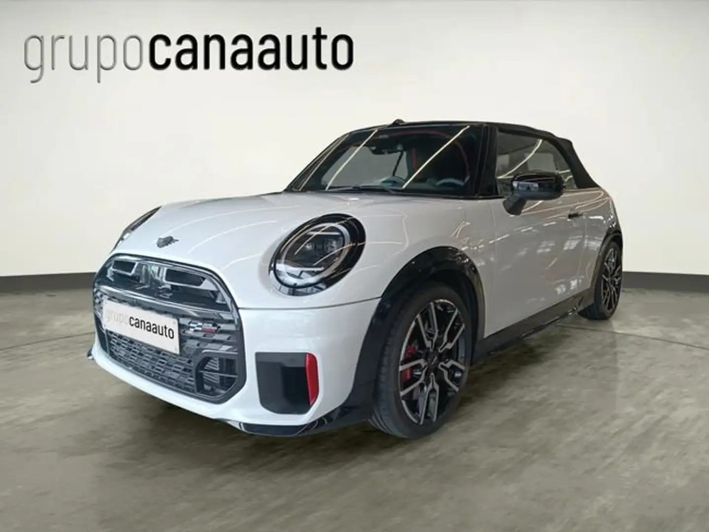2025 MINI Cooper, 1.505 km, Spanien — Foto 1