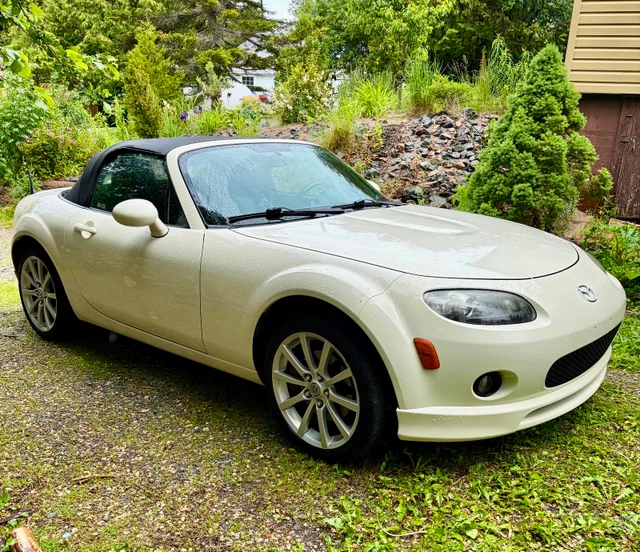 2007 Mazda Mx5Miata, weiß, 161.000 km, Import Kanada — Foto 1