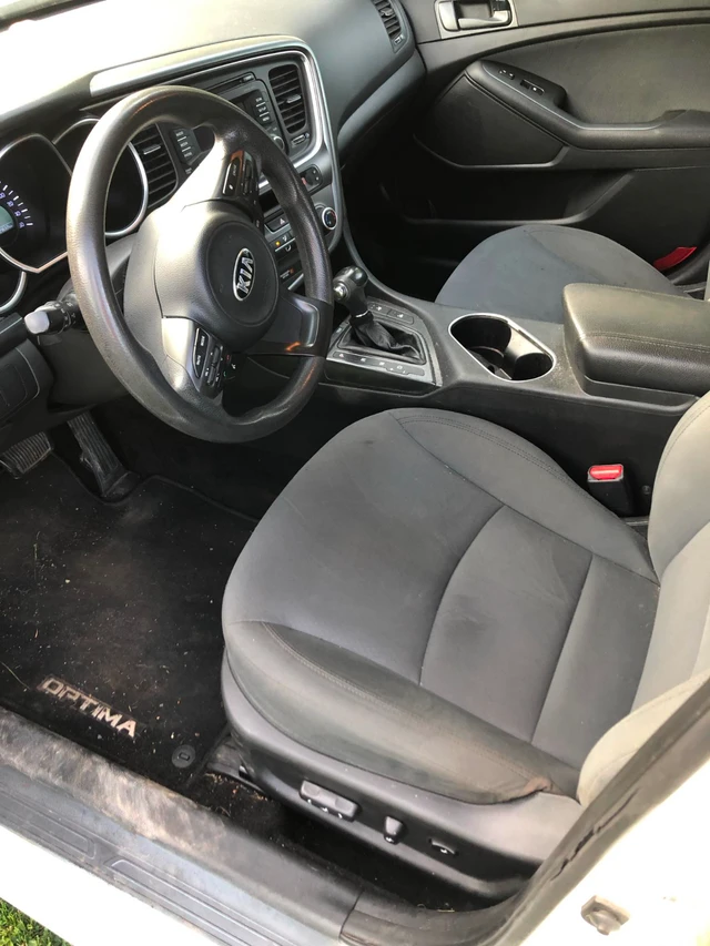 2015 Kia Optima, 121.617 km, Import Kanada — Foto 5 z 5