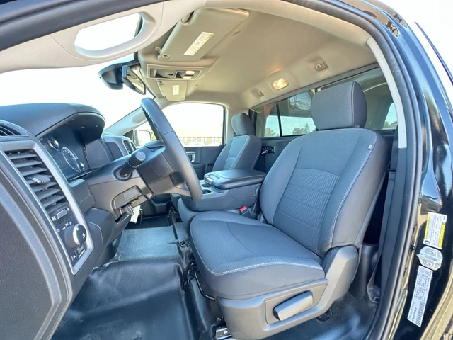 2023 RAM 1500 Classic Tradesman | Bluetooth | Keyless | Warranty to 2028, schwarz, 17.253 km, Import Kanada — Foto 11 z 20