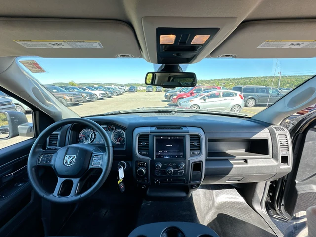 2023 RAM 1500 Classic Tradesman | Bluetooth | Keyless | Warranty to 2028, schwarz, 17.253 km, Import Kanada — Foto 16 z 20