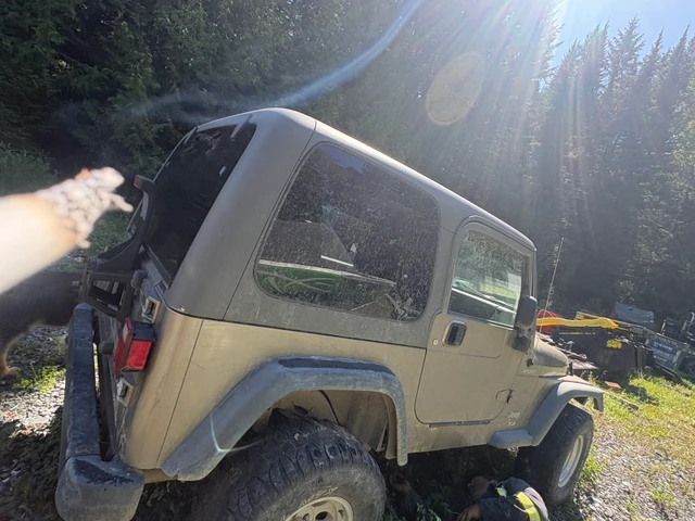 2004 Jeep Tj, 136.000 km, Import Kanada — Foto 2 z 4