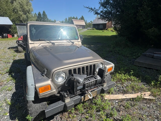 2004 Jeep Tj, 136.000 km, Import Kanada — Foto 3 z 4