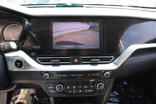 2022 Kia, Import USA — Foto 10 z 12