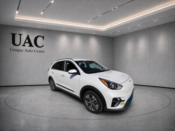 2022 Kia, Import USA — Foto 3 z 12