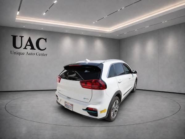 2022 Kia, Import USA — Foto 4 z 12