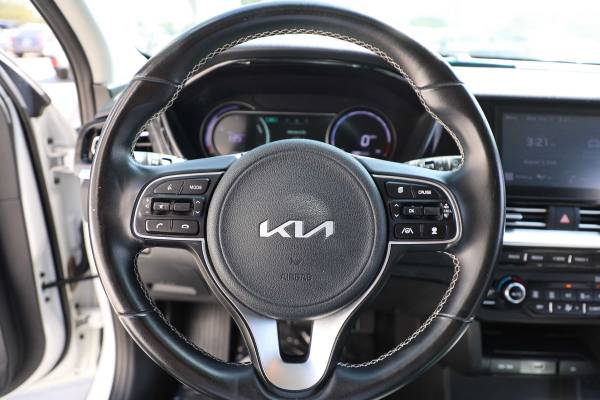 2022 Kia, Import USA — Foto 8 z 12