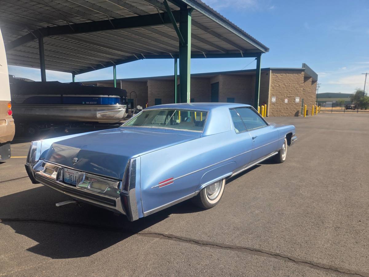 Cadillac, Import USA — Foto 3 z 12