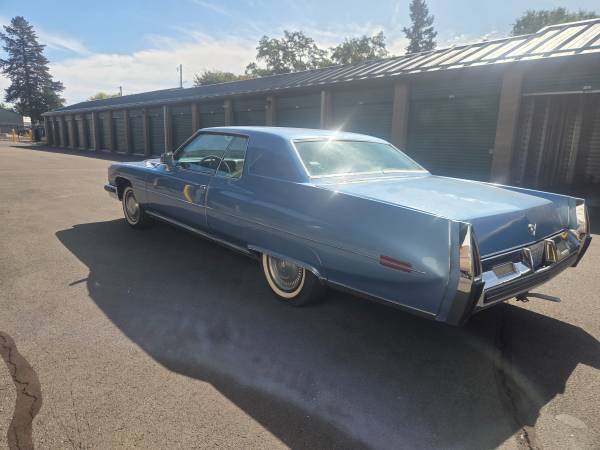 Cadillac, Import USA — Foto 5 z 12